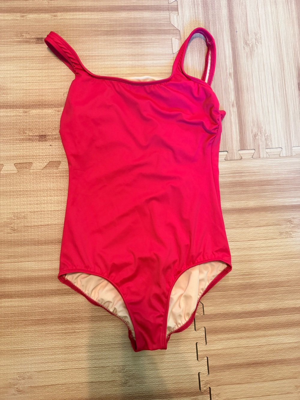 Land’s End Women hot Pink One Piece Swimsuit size 12, open back